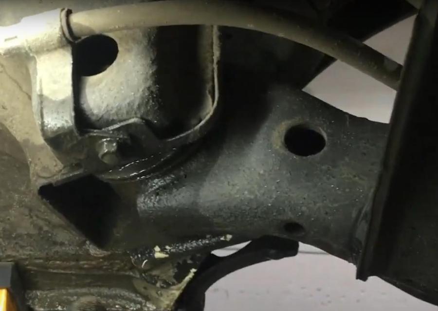 Замена сайлентблоков задней балки Хендай Крета в Москве - сеть надежных ...